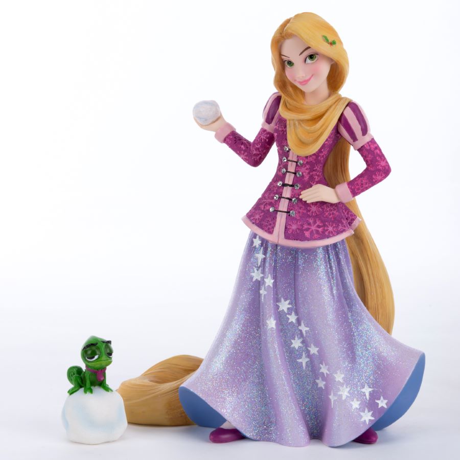 DISNEY SHOWCASE COLLECTION HOLIDAY COUTURE DE FORCE RAPUNZEL AND PASCAL FIGURES
