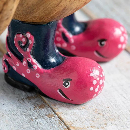 DCUK PENGUIN WITH OCTOPUS BOOTS SIDE FACING FIGURE