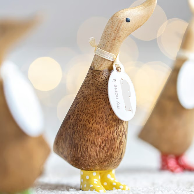 DINKY DCUK WITH YELLOW SPOTTED BOOTS FIGURE