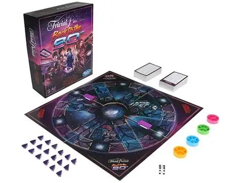 TRIVIAL PURSUIT BACK TO THE 80'S STRANGER THINGS 
