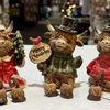 XMAS HIGHLAND COWS HANGING LEGS