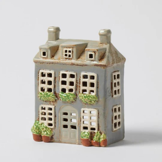 THE MANOR TEALIGHT HOLDER