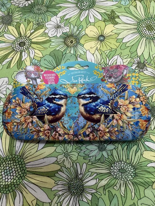 WRENS GLASSES CASE