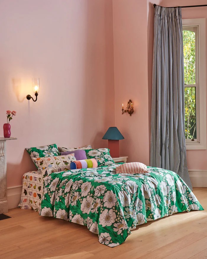 KIP & CO TUMBLING FLOWERS GREEN ORGANIC COTTON QUILT COVER QUEEN