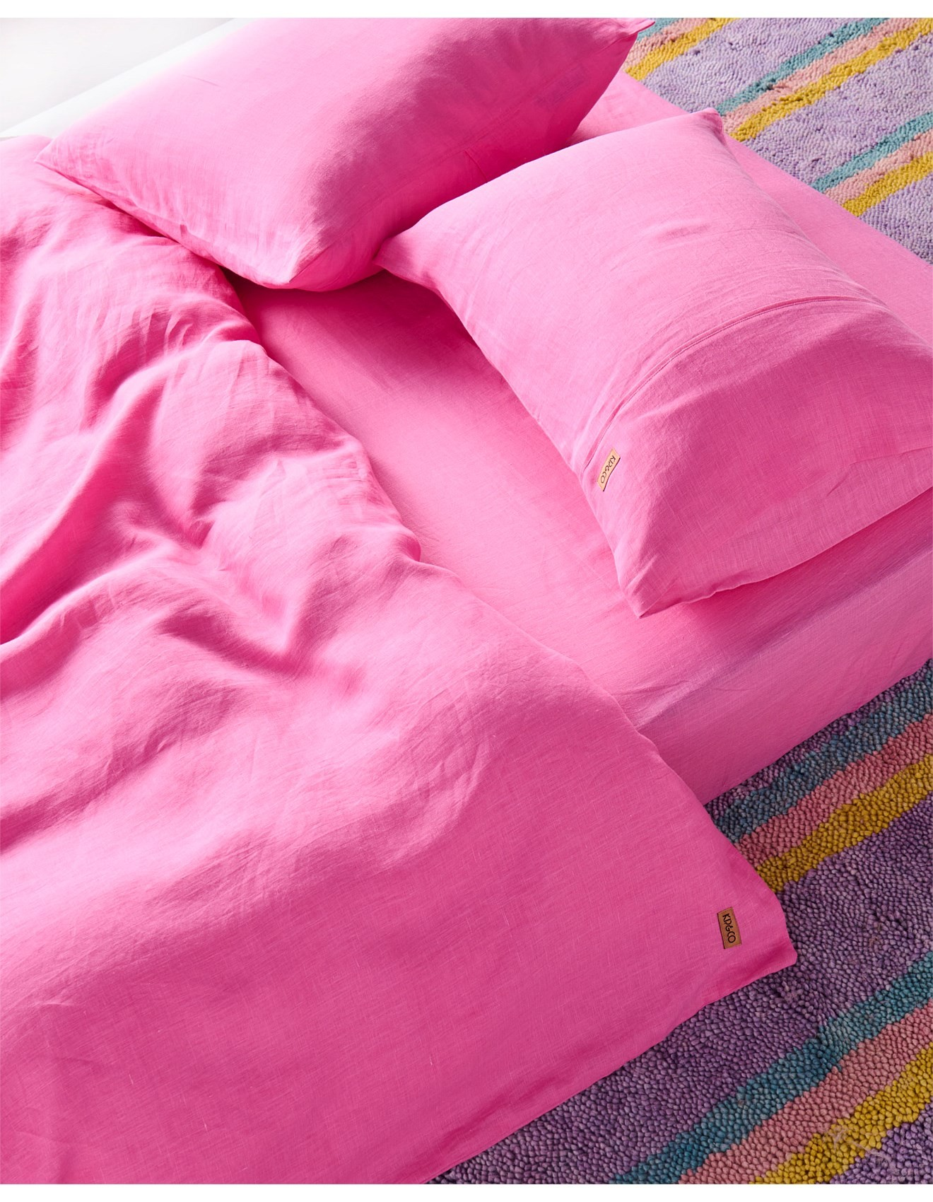 KIP & CO AURORA PINK LINEN FITTED SHEET KING
