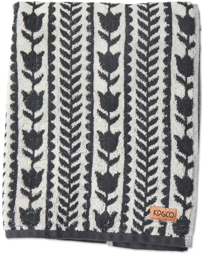 FLOWER CHAIN TERRY BATH TOWEL KIP & CO