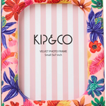 WILD FLOWERS IN BLOOM OVAL VELVET PHOTO FRAME