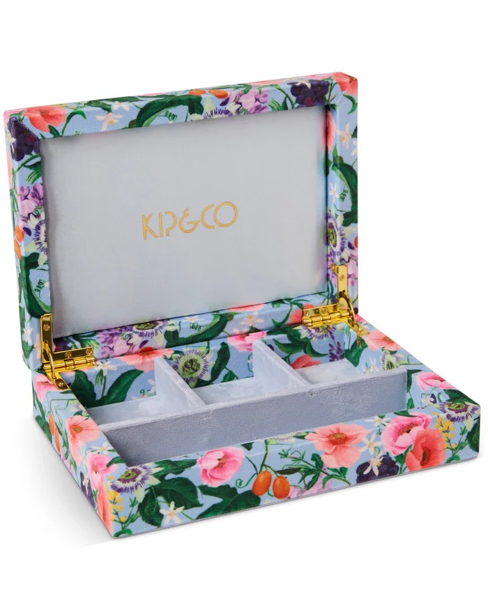 SPRING IN THE AIR VELVET JEWELLERY BOX