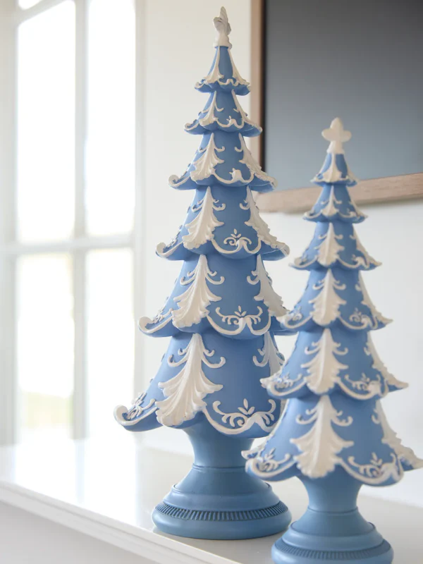 BLUE AND WHITE LAYERED TREE 30.5 CM